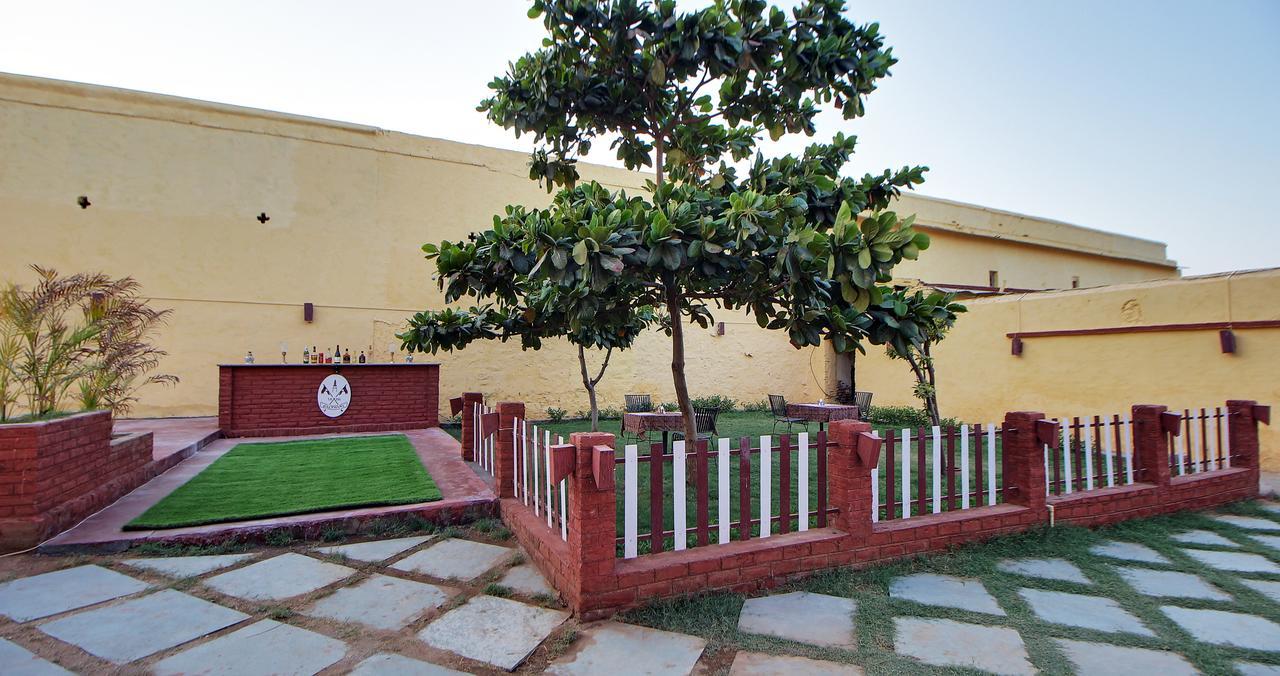 ชาไวย์ คาสเซิล รีสอร์ต - อะ เฮอริเทจ โฮเต็ล อิน ชาไวย์ เลพเพิร์ด รีเซิร์ฟ Hotel Bisalpur ภายนอก รูปภาพ