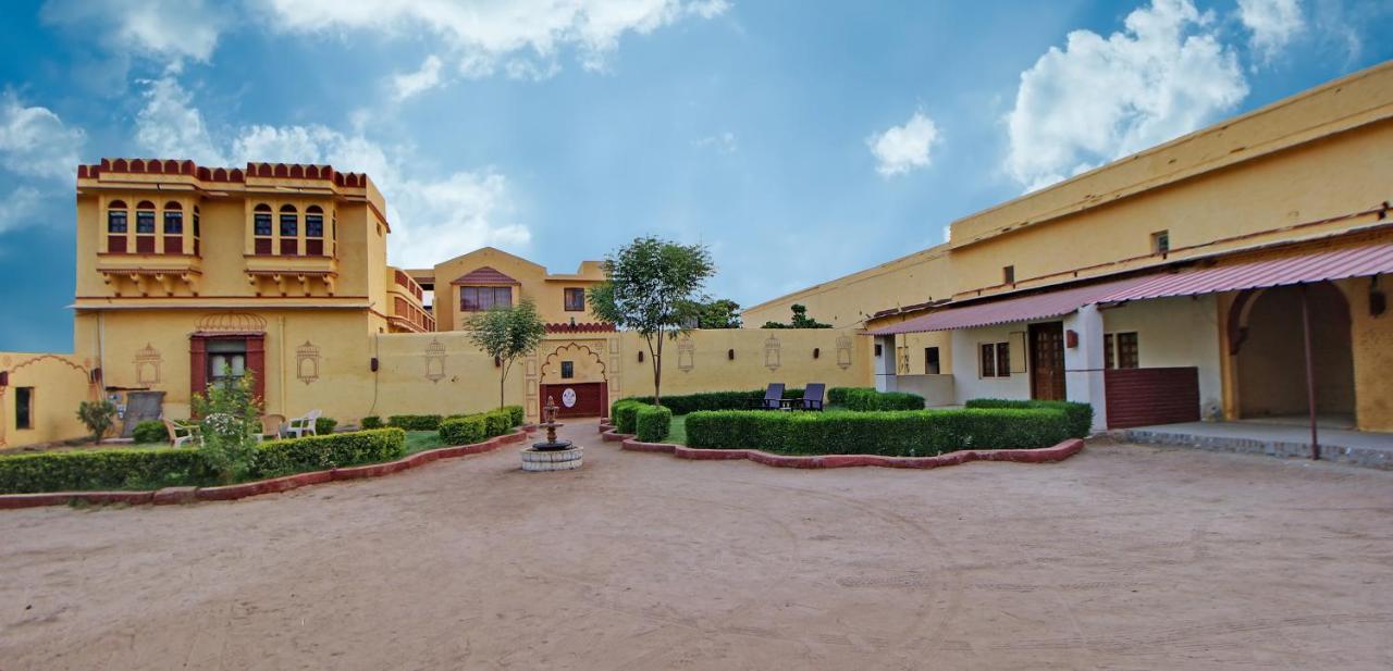 ชาไวย์ คาสเซิล รีสอร์ต - อะ เฮอริเทจ โฮเต็ล อิน ชาไวย์ เลพเพิร์ด รีเซิร์ฟ Hotel Bisalpur ภายนอก รูปภาพ